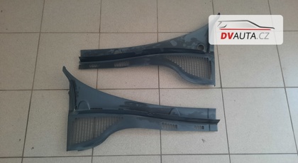 Plast pod okno (Torpédo) 6V1819415, 6V2819415